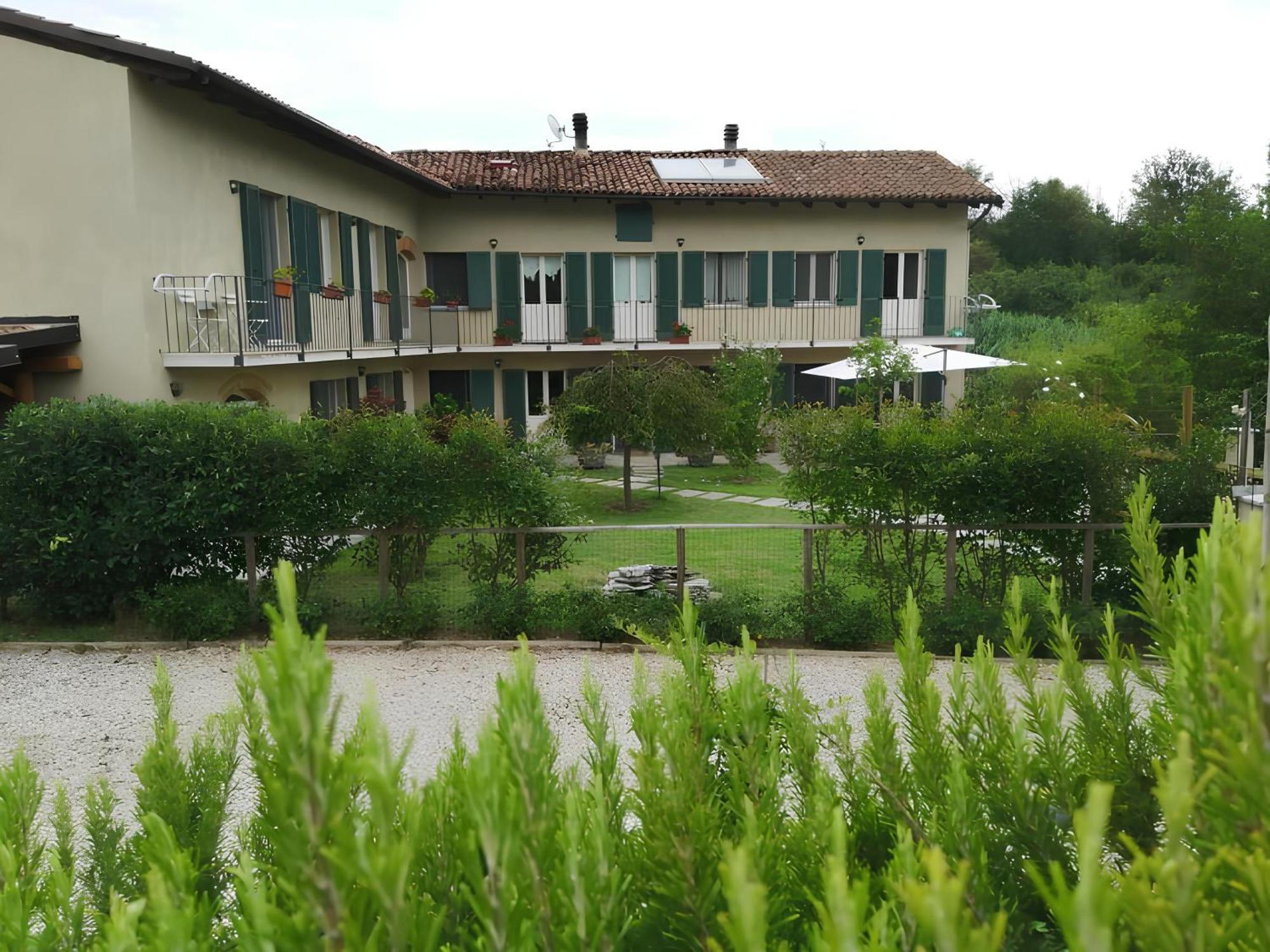 Cascina Spazio Indaco Castagnole Monferrato Bagian luar foto