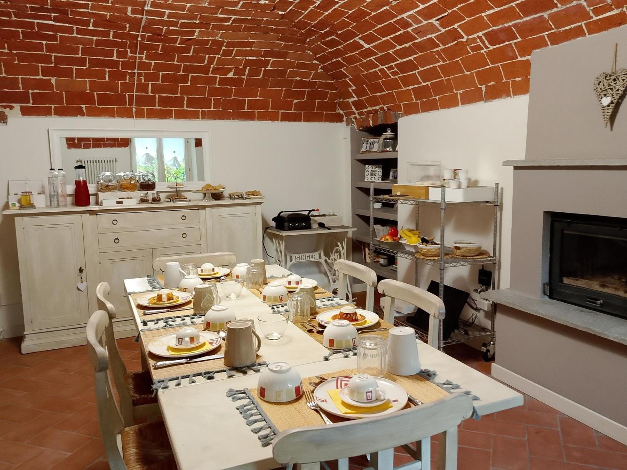 Cascina Spazio Indaco Castagnole Monferrato Bagian luar foto
